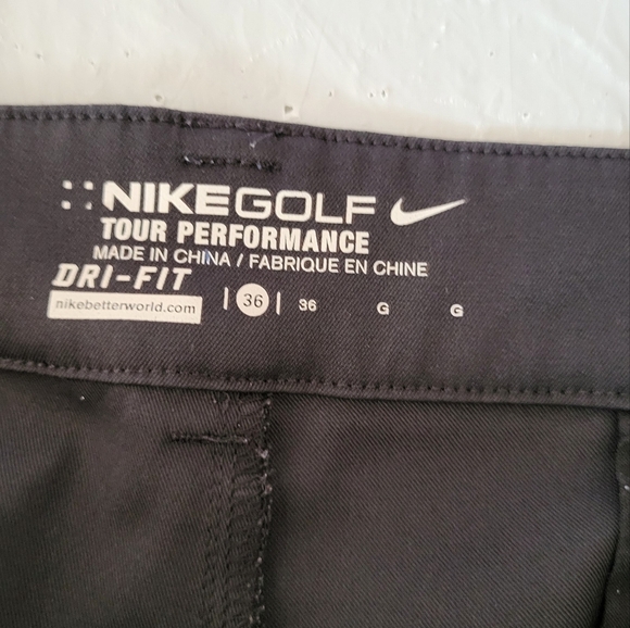Nike Men Black Golf Shorts, Size 36 - Picture 5 of 6